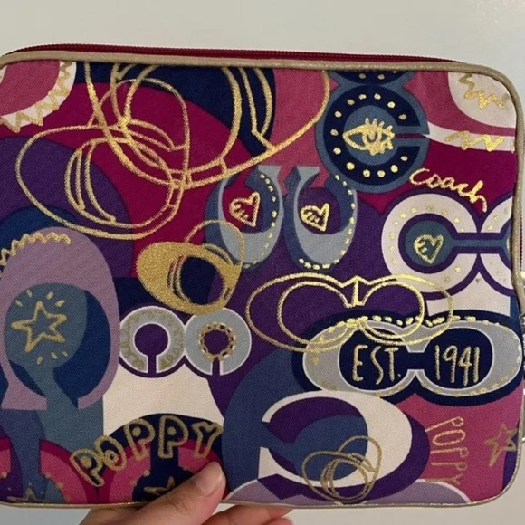 Coach Poppy Apple Tablet Case - Picture 3 of 5